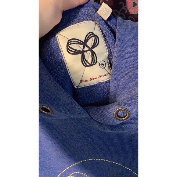 !TNA SWEATER! - Picture 3 of 3